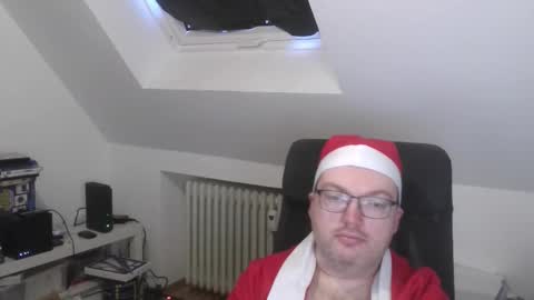 Oliver online show from December 2025 07:17:01 AM