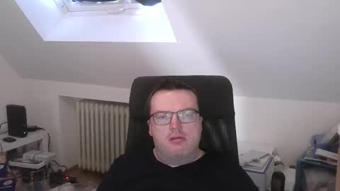 Oliver online show from March 2026 06:52:02 AM