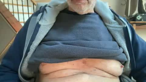Snapshot of stillbad2 chatting on February 2025 09:22:01 PM Stillbad2 online show from February 2025 09:22:01 PM