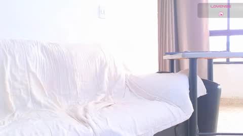 Stiven Montiel online show from October 2025 01:23:02 PM