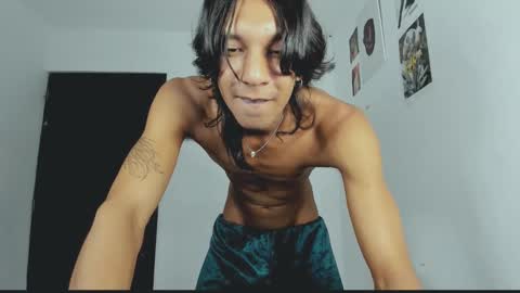 Snapshot of stiven_mystic chatting on February 2025 04:09:02 PM Stiven Mystic online show from February 2025 04:09:02 PM