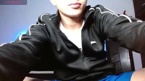 Snapshot of stivent777 chatting on March 2025 11:38:02 PM stiven tellez online show from March 2025 11:38:02 PM