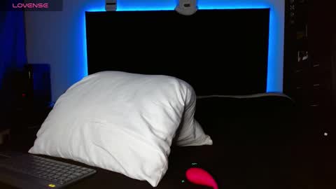 Snapshot of stivent777 chatting on March 2025 11:53:01 AM stiven tellez online show from March 2025 11:53:01 AM