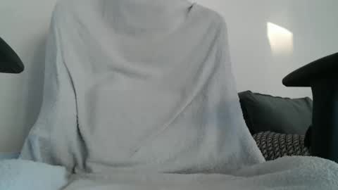 Snapshot of stivglatpik chatting on November 2025 02:05:01 PM stivglatpik online show from November 2025 02:05:01 PM