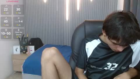 Snapshot of stiwentwink chatting on June 2026 01:43:01 PM Stiwen online show from June 2026 01:43:01 PM