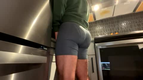 stlhotwifeguy online show from June 2026 04:12:02 PM
