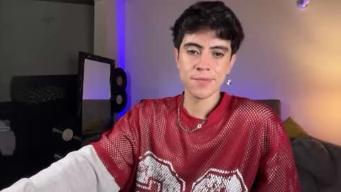 Stolas online show from March 2026 04:31:01 AM