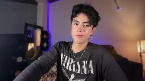 Stolas online show from March 2026 11:21:01 PM