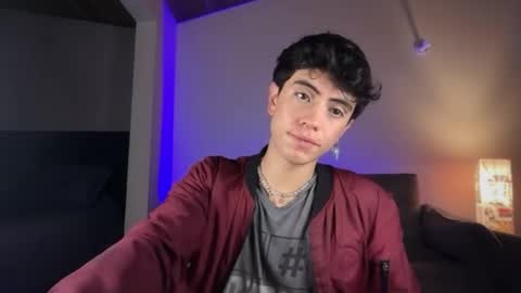 Stolas online show from March 2026 12:26:01 AM