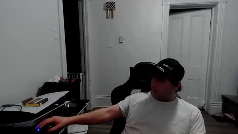 Snapshot of stonedpanda77 chatting on February 2026 12:21:01 AM stonedpanda77 online show from February 2026 12:21:01 AM