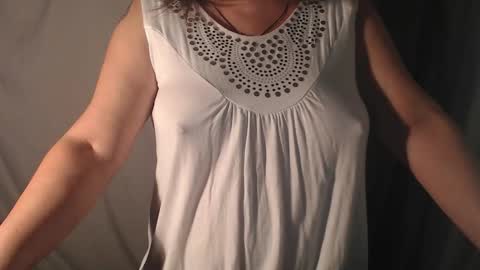 stonenipple online show from September 2025 06:24:02 PM