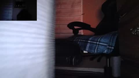 Snapshot of stoner394 chatting on January 2025 11:39:01 AM stoner394 online show from January 2025 11:39:01 AM