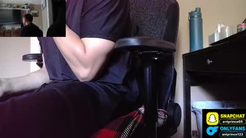 Snapshot of stoner394 chatting on May 2026 08:17:02 PM stoner394 online show from May 2026 08:17:02 PM