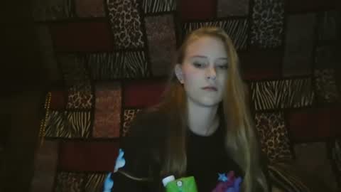 Snapshot of stonerbabe1313 chatting on December 2024 03:30:02 AM stonerbabe1313 online show from December 2024 03:30:02 AM