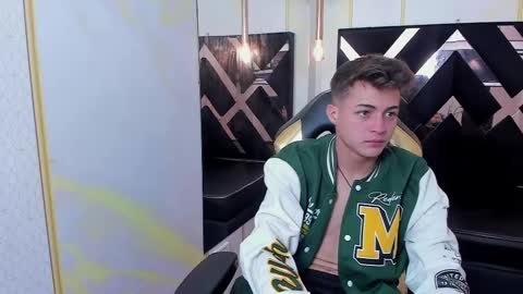 stonne69 online show from February 2025 06:53:01 PM