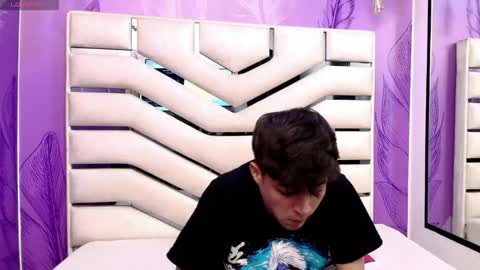 stonne69 online show from May 2026 09:45:01 PM