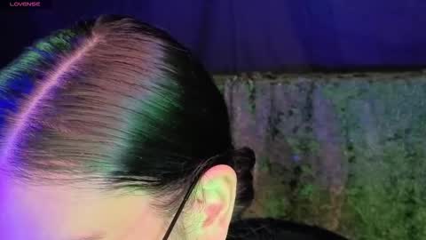 Snapshot of stonned_candy chatting on October 2025 11:28:02 PM Liz online show from October 2025 11:28:02 PM