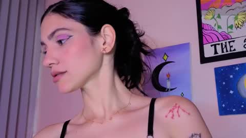 Snapshot of stonned_candy chatting on February 2026 09:02:02 PM Liz online show from February 2026 09:02:02 PM