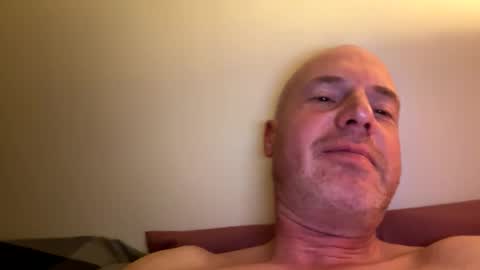 Snapshot of stoodley22 chatting on April 2026 08:25:02 PM Stoodley22 online show from April 2026 08:25:02 PM