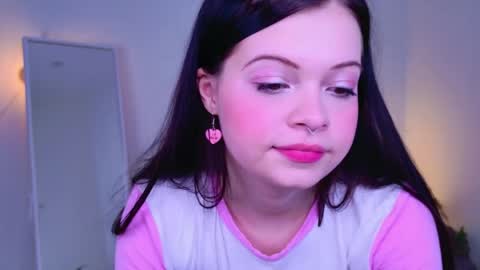 Leila online show from April 2026 09:56:02 AM