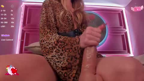 Snapshot of stormi_suxxx chatting on March 2026 12:53:01 PM Stormi online show from March 2026 12:53:01 PM