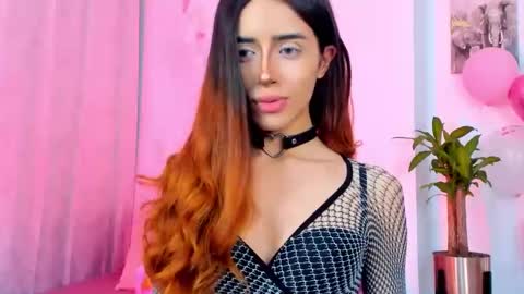 Snapshot of stormirusso chatting on February 2025 02:51:02 AM Mar online show from February 2025 02:51:02 AM