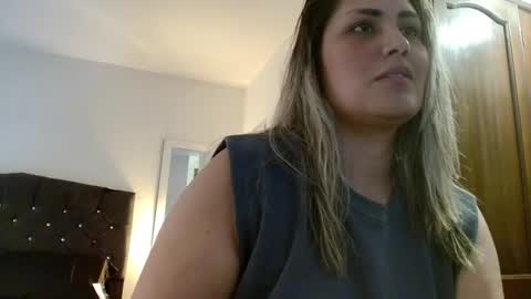 Snapshot of stormy_carter chatting on November 2025 02:32:02 AM stormy carter online show from November 2025 02:32:02 AM