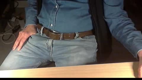 Snapshot of str8_dave chatting on December 2025 08:26:01 PM Dave online show from December 2025 08:26:01 PM