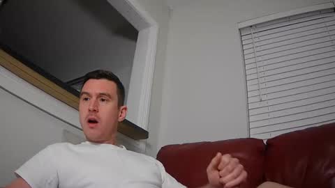 Snapshot of str8stuntcox chatting on February 2025 04:25:01 AM Str8StuntCox online show from February 2025 04:25:01 AM