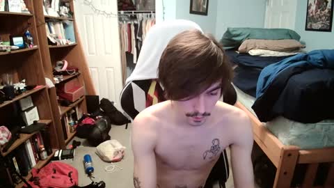 str8whiteboy21 online show from January 2025 06:20:02 PM