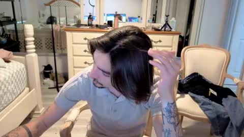 str8whiteboy21 online show from April 2026 03:58:01 PM