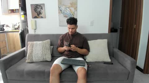 straight__friends online show from June 2026 01:48:02 PM