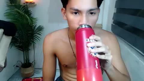 Snapshot of straight_moreno69 chatting on April 2026 03:06:01 PM James online show from April 2026 03:06:01 PM