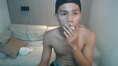 Snapshot of straight_moreno69 chatting on May 2026 11:37:02 AM James online show from May 2026 11:37:02 AM