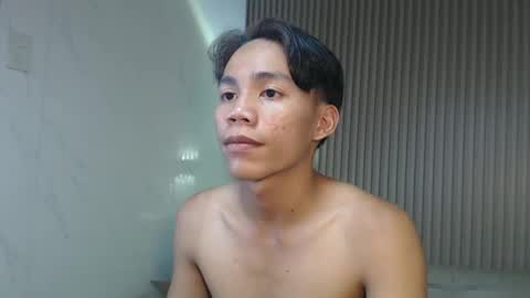 Snapshot of straight_moreno69 chatting on May 2026 01:40:02 PM James online show from May 2026 01:40:02 PM