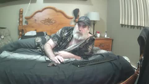 Straightbear4you online show from February 2025 03:36:01 AM