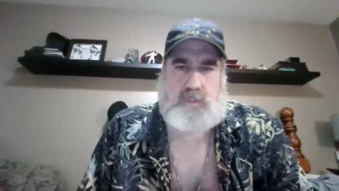 Straightbear4you online show from January 2026 01:00:02 AM