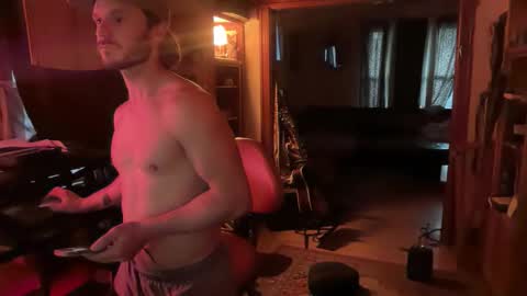 Snapshot of straightishd chatting on March 2026 12:21:02 PM Cowboy Zuhly online show from March 2026 12:21:02 PM