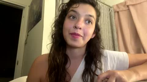 Snapshot of straightoutthetrailer chatting on October 2025 02:31:02 AM lucille beatrice luficer call me lucy online show from October 2025 02:31:02 AM