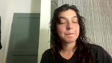 Snapshot of straightoutthetrailer chatting on October 2025 02:32:02 AM lucille beatrice luficer call me lucy online show from October 2025 02:32:02 AM