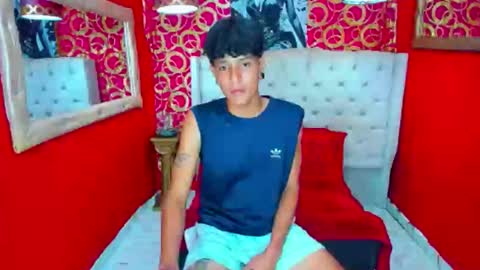 straightyounpein online show from April 2026 05:02:02 AM