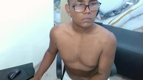 Snapshot of straigthtbigcockk chatting on November 2025 08:55:01 AM straigthtbigcockk online show from November 2025 08:55:01 AM