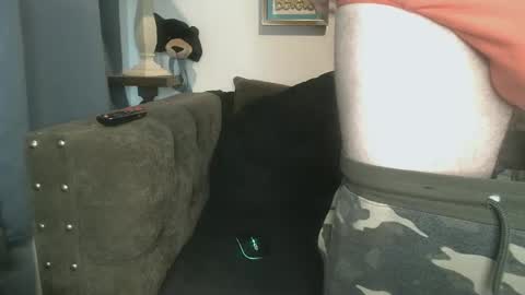 Snapshot of straitpipermann22 chatting on October 2025 07:55:01 PM straitpipermann22 online show from October 2025 07:55:01 PM