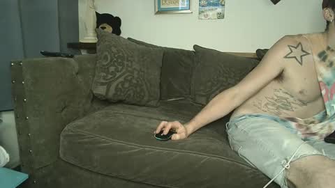 Snapshot of straitpipermann22 chatting on October 2025 01:36:02 AM straitpipermann22 online show from October 2025 01:36:02 AM