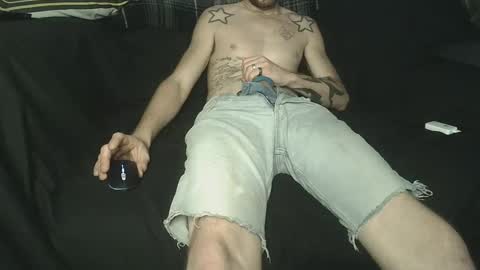 Snapshot of straitpipermann22 chatting on October 2025 01:41:02 PM straitpipermann22 online show from October 2025 01:41:02 PM