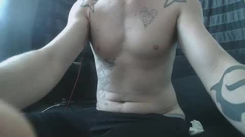 Snapshot of straitpipermann22 chatting on November 2025 08:10:01 PM straitpipermann22 online show from November 2025 08:10:01 PM