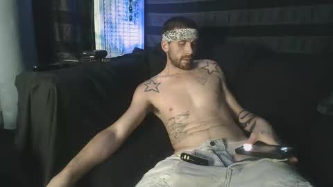 Snapshot of straitpipermann22 chatting on November 2025 12:21:02 AM straitpipermann22 online show from November 2025 12:21:02 AM