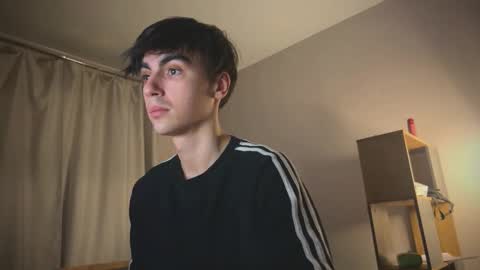 Snapshot of stralght_twinks chatting on February 2026 10:00:02 PM Ray online show from February 2026 10:00:02 PM