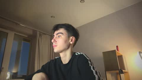 Snapshot of stralght_twinks chatting on February 2026 04:22:02 AM Ray online show from February 2026 04:22:02 AM