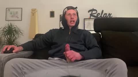 strammer_willi online show from February 2026 04:49:02 AM